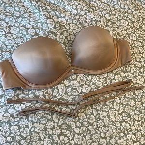 Very sexy strapless bra 34b